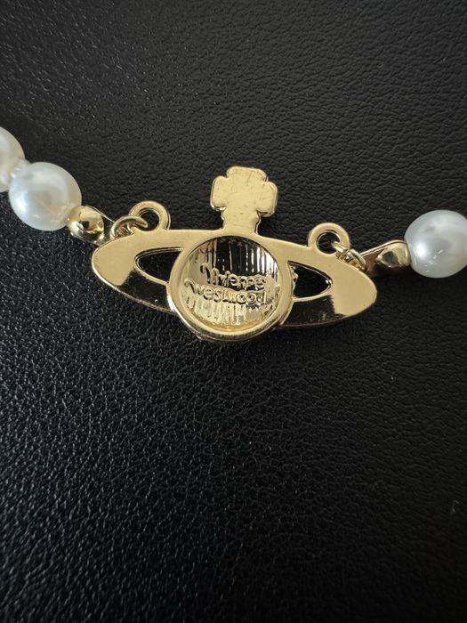 Colier Vivienne Westwood Gold Pearl