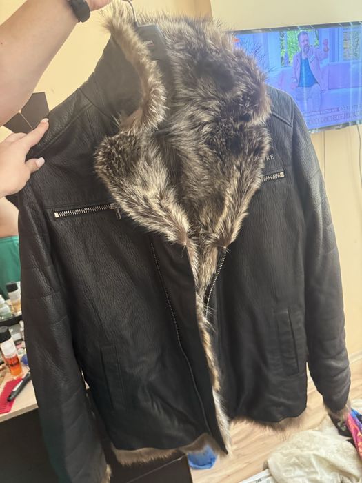 Яке от естествен косъм и кожа