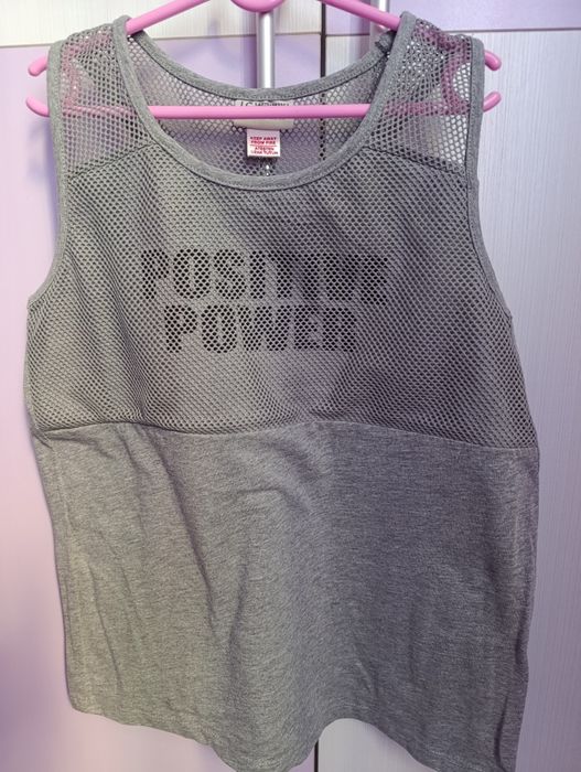 Детски дрехи за момичета спортни