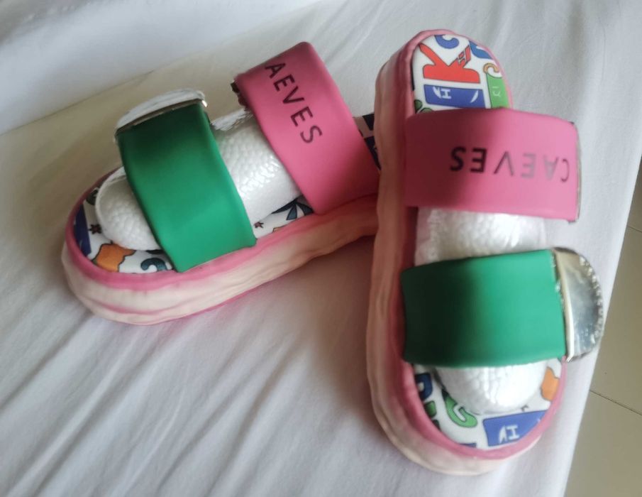 Летни чехли нови