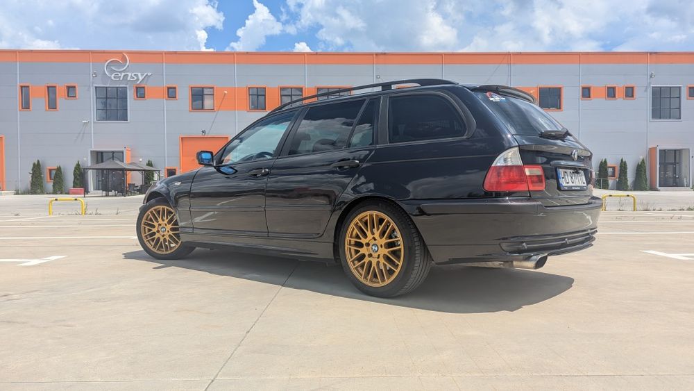 Vând BMW E46 320d manual