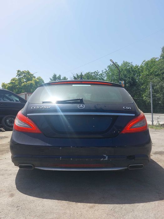 На Части: Mercedes-Benz W218 CLS 250 CDI 204 к.с. 2012 AMG Комби