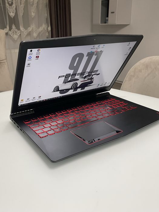 Laptop Gaming Lenovo Legion Y520-15IKBN