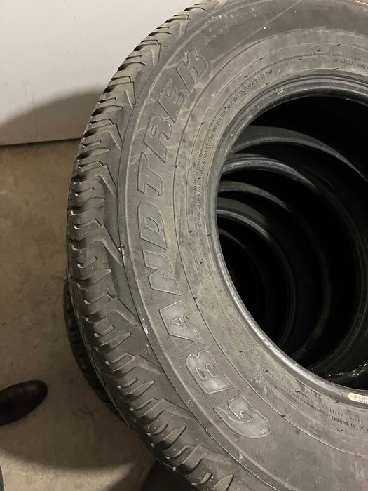 3 бр. гуми 285/65/17 Dunlop AT 20 Grandtrek M+S