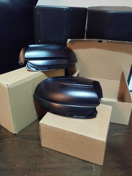 Динамични Бягащи Мигачи За Огледала За:Volkswagen Golf 6