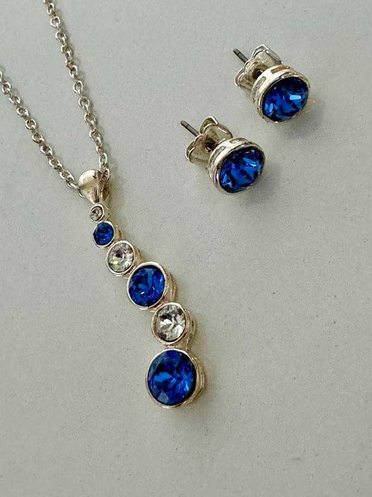 Сет бижута от AVON