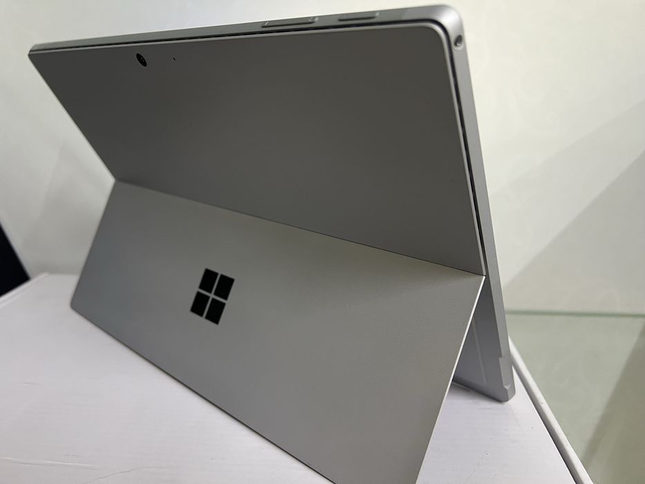 Планшет на Windows 10-11 Surface Pro 7+ plus i5-11gen 8gb 128-256 ssd