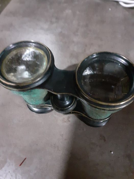 Фотоапарат   кодак. Стар  бинокъл