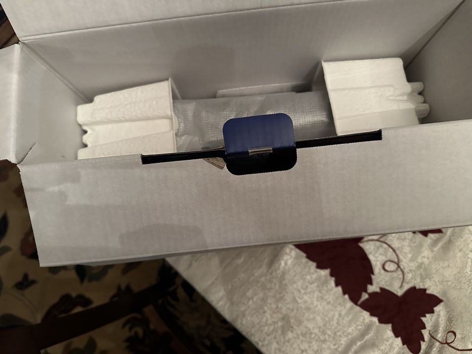 Playstation 5 slim 1 tb почти новый!