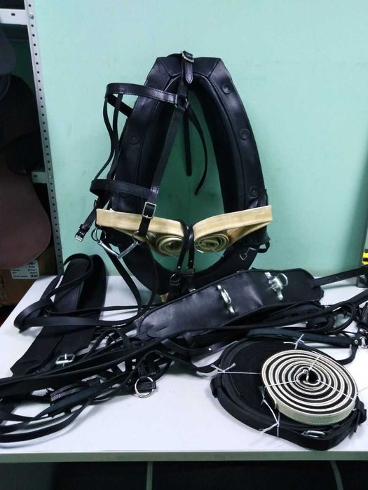 Рабочая упряжь для лошади