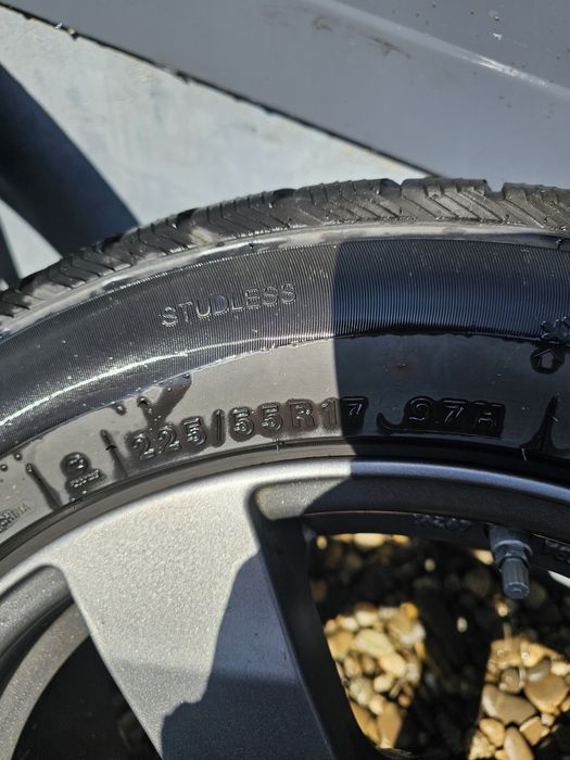 Jante Aliaj R17 5x120  cauciucuri 225 55 R17 ET42