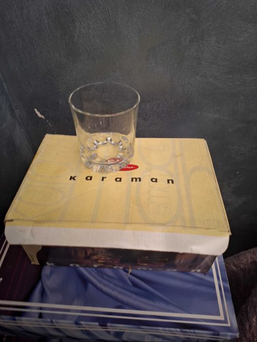 Кристални чаши за вино