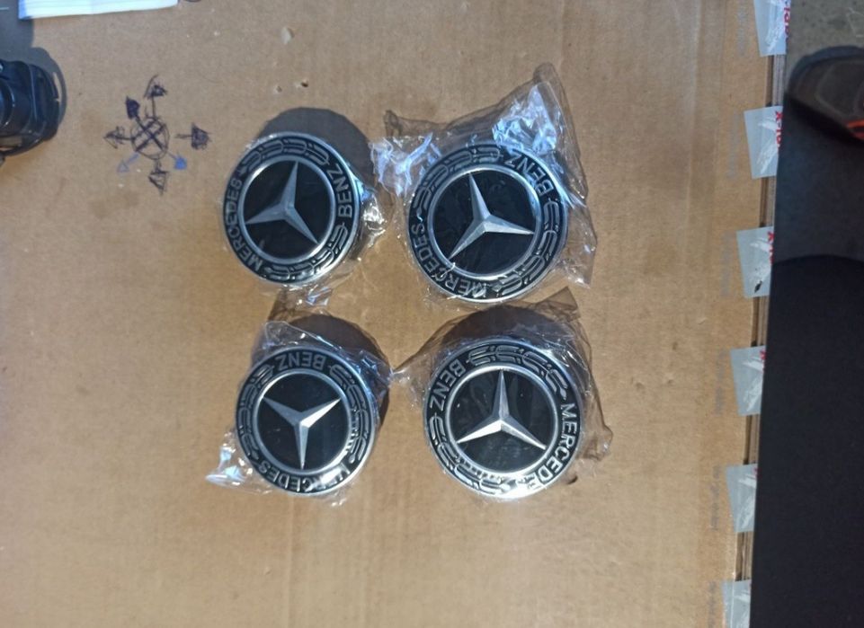 Capace roti originale Mercedes Benz anii 70/80 uită-te pe poze