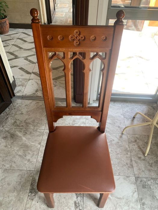 Продам столы стулья