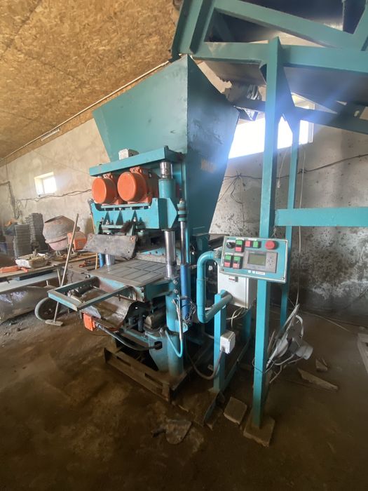 Продам вибропрес пв-12 умбр