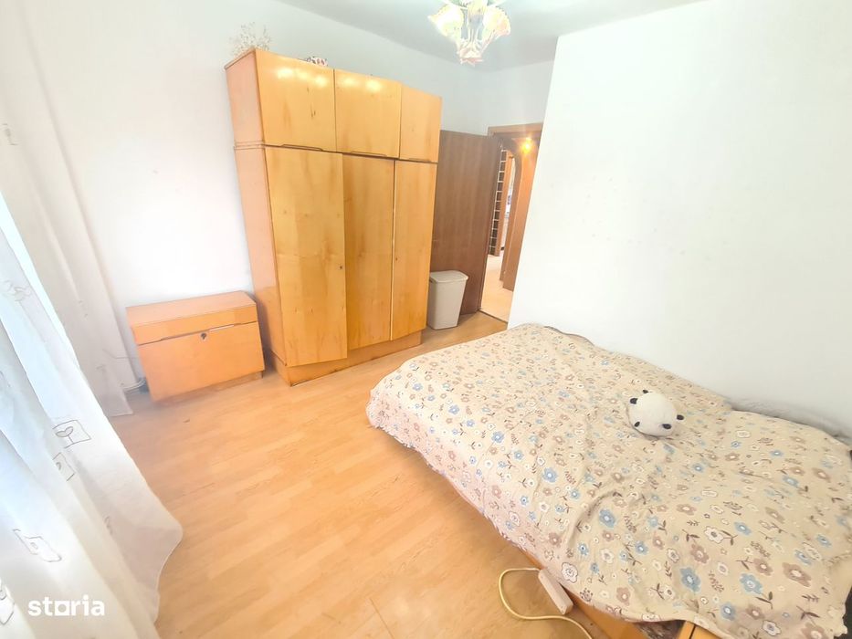 Apartament 3 camere decomandat, Gara Bacau