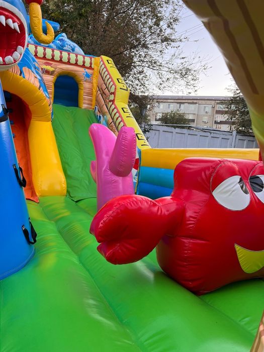 Надувной батут в аренду