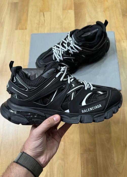 Balenciaga Track 3