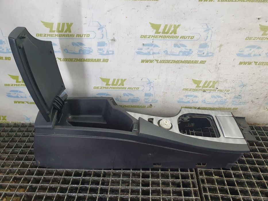 Consola centrala 7034086 BMW Seria 5 E60/E61 (2003 - 2007) 2.5 d M57D25O1 2.5 d M57D25O1 M57D25O1