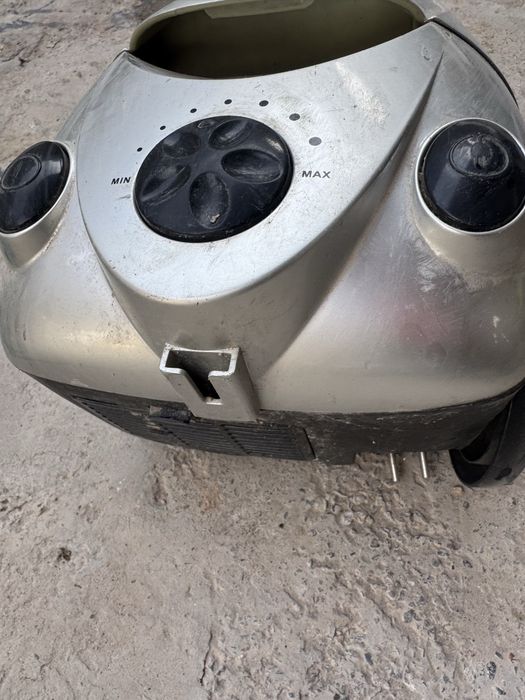 Пылесос Магнит б/у