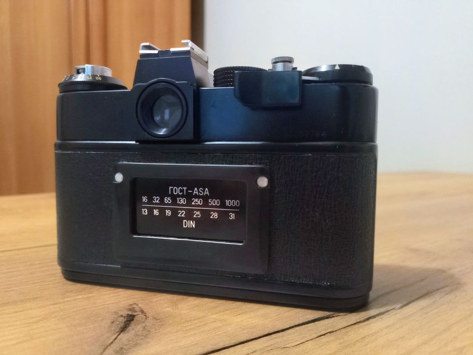 Продавам ZENIT 11