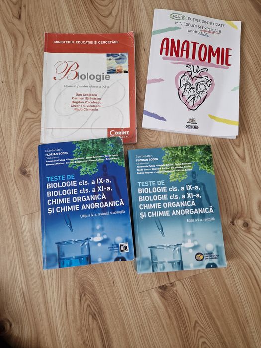 Cărți si Culegeri pentru pregătire biologie bac si admitere din Corint.