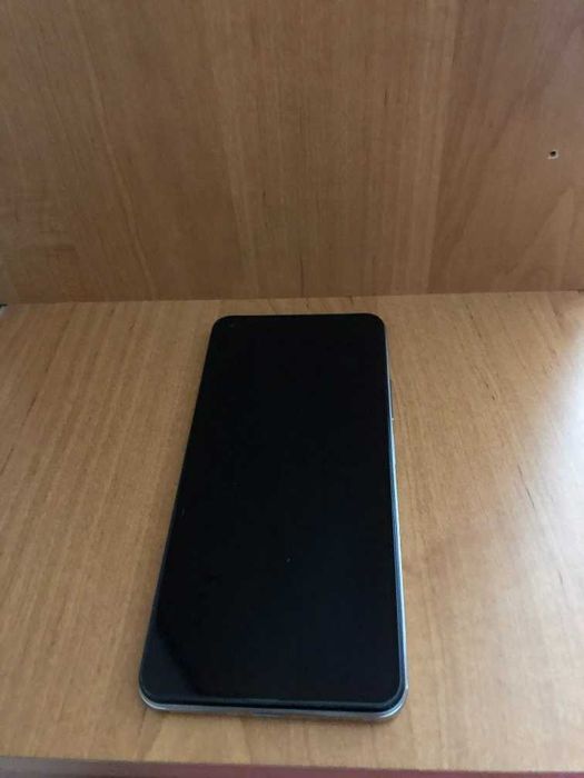 Xiaomi 11 Lite 5G NE в цвят Snowflake White