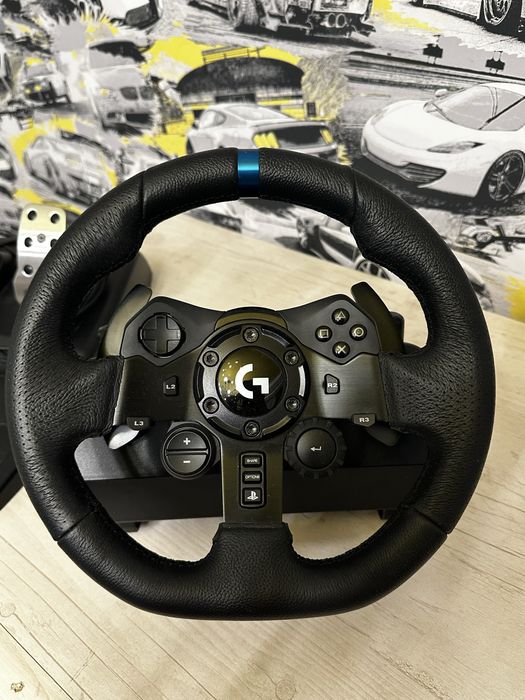Игровой руль Logitech G923
