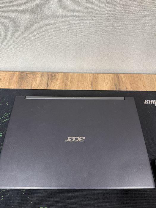 Срочно продам acer aspire 7