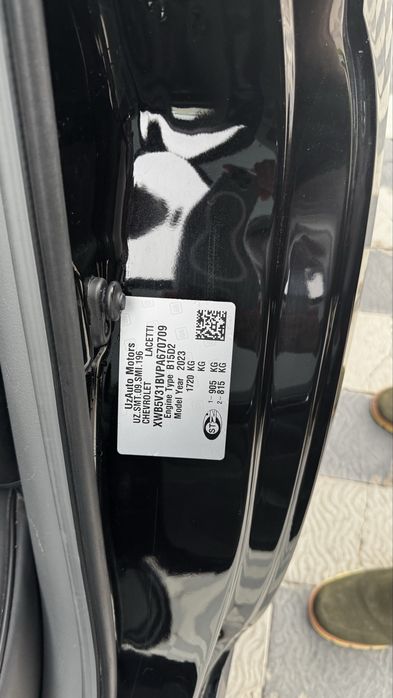 Lasetti 3 pozitsiya bez lyuk