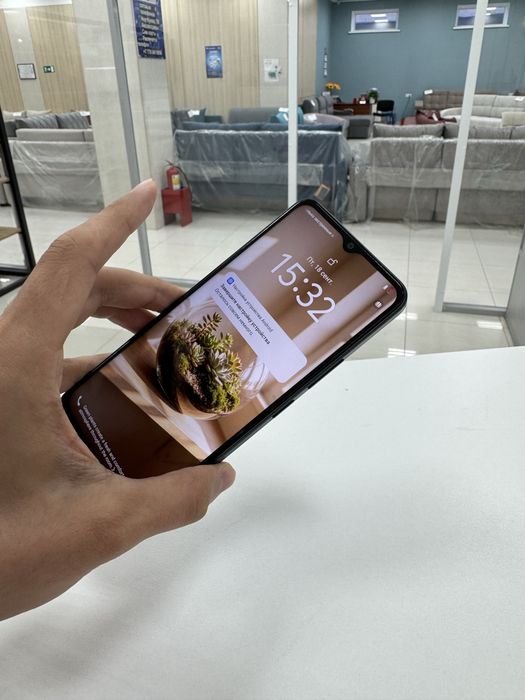 Смартфон Vivo Y03 64GB