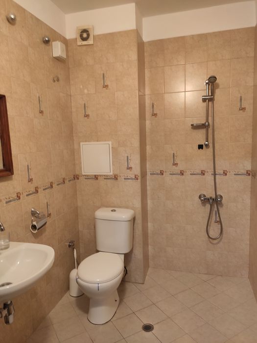 Дава се под наем Двустаен апартамент в София, Зона Б-5-3 - 74 кв.м за 599.25 € - Снимка #4