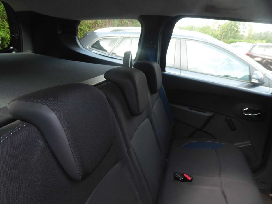 Inchirieri auto - Inchiriez masina  Dacia Lodgy - Diesel economic