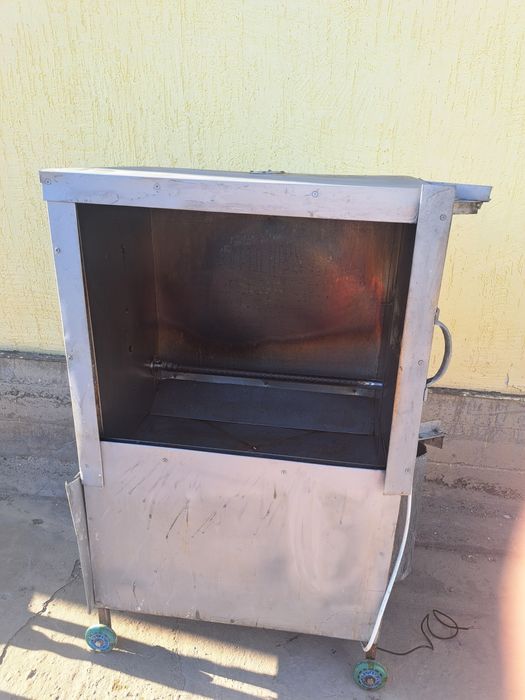 Гриль аппарат, в хорошем состоянии