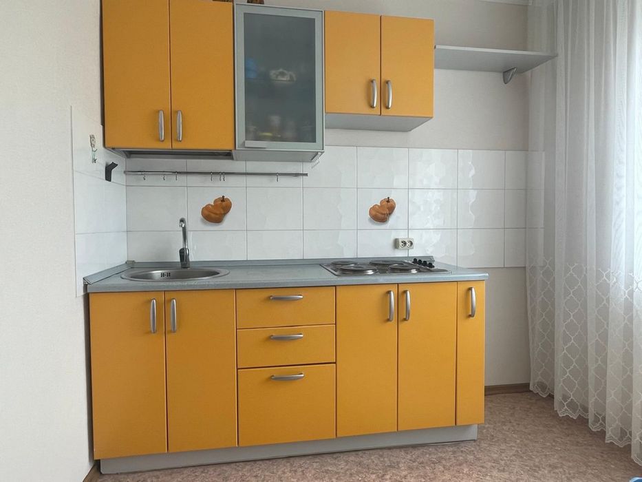 Продается кухонный гарнитур