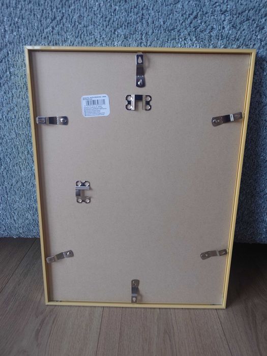 Rame foto aurii 30 X 40 cm sau 21 X 29,7 cm A4, ca si noi