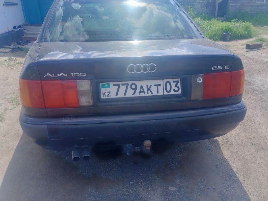 Продам Ауди 100 с4 2.8