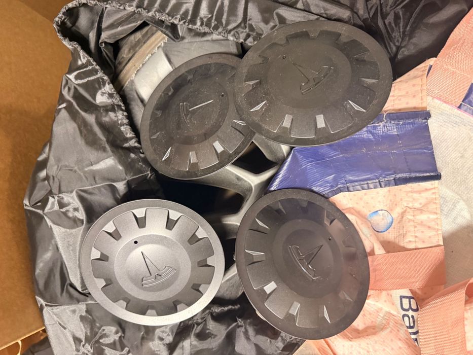 Джанти Tesla 21 Uberturbine TPMS