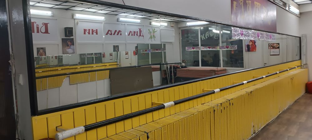 Продавам огледала