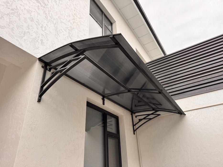 Металическое перила ограждения навес