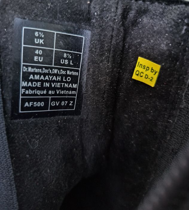 Dr. Martens Women's Amaayah номер 40