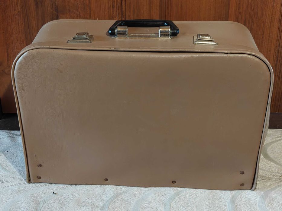 Ручная швейная машина