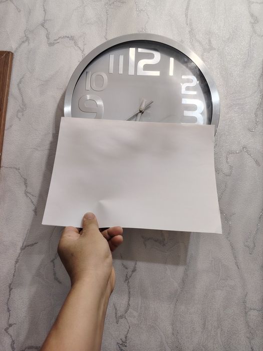 Часы настенные металлические