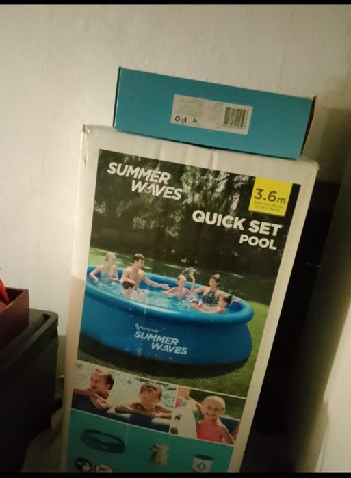 Басейн нов с покривало