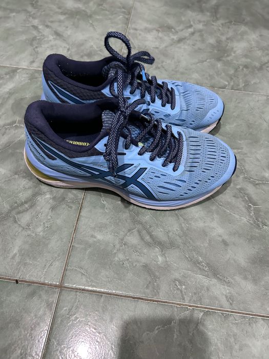 Маратонки 36 номер