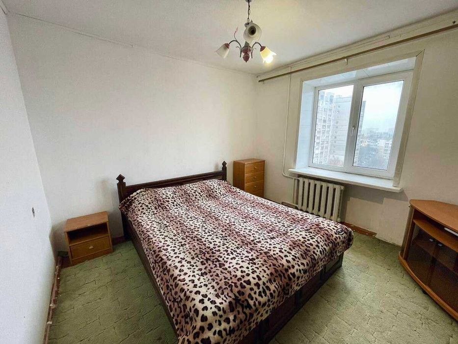 Дава се под наем Тристаен апартамент в София, Надежда 2 - 87 кв.м за 561 € - Снимка #1