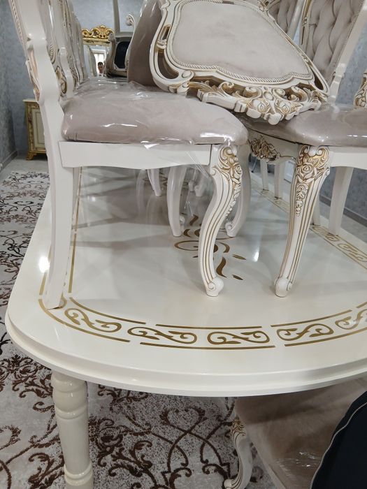 Продам стол со стульями