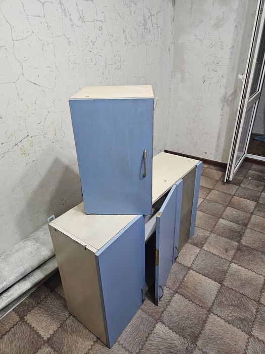 Шкафы отдам даром