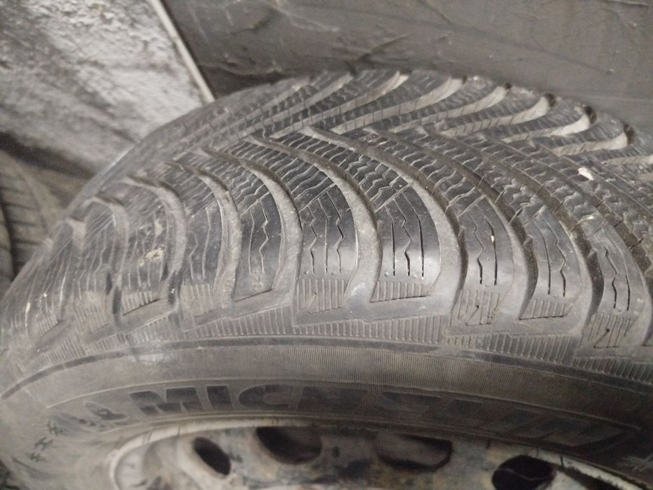 Продавам джанти с гуми 5*112