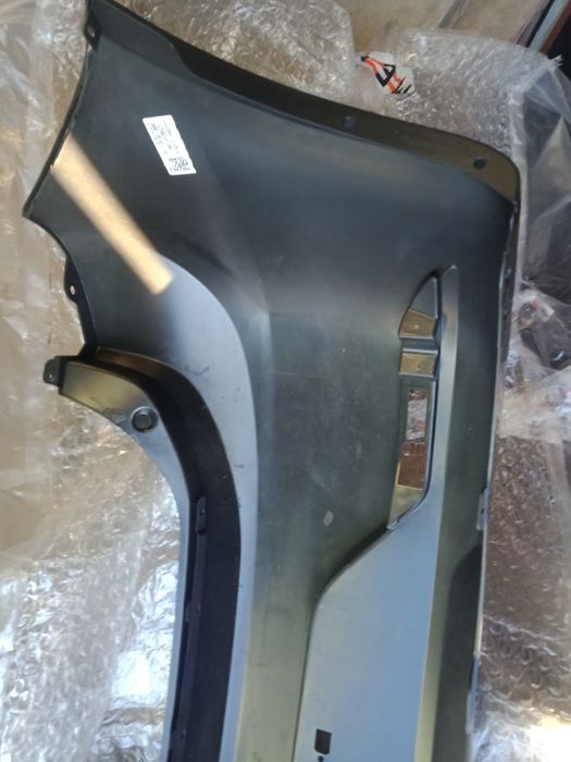 Бампер задний на Kia Rio